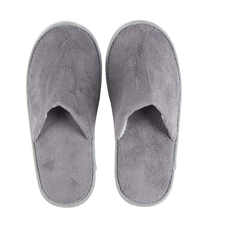  8 Pairs Disposable Slippers, 2 Size Individually